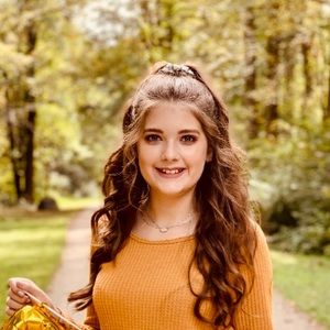 Meet your Posher, Addison